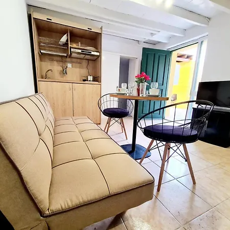 Otc Mini Old Town Apartment *