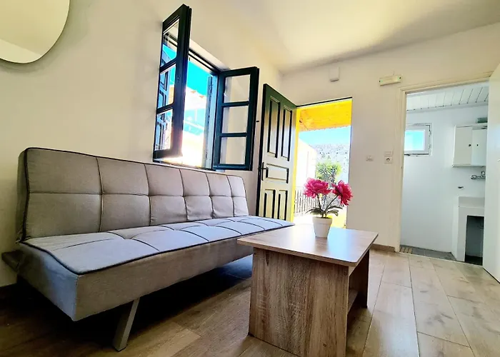 The 4Th Old Town Suites Apartment Rhodes City