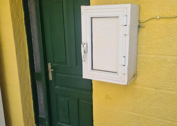 The 4Th Old Town Suites *