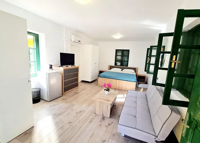 Appartement The 4Th Old Town Suites *