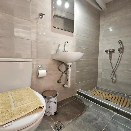 The 4Th Old Town Suites * Rhodes City